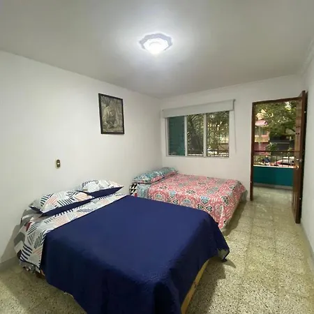 Hostel Kumho Alojamiento Medellín Extérieur photo