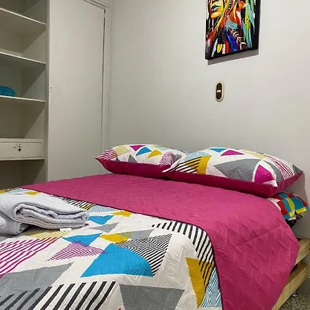 Hostel Kumho Alojamiento Medellín Extérieur photo